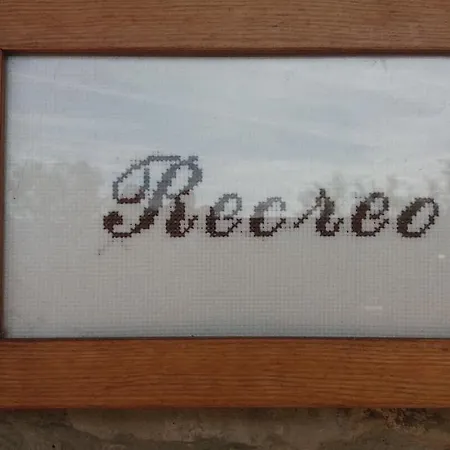 Escuelas De Fuentes Villaviciosa (Asturias)